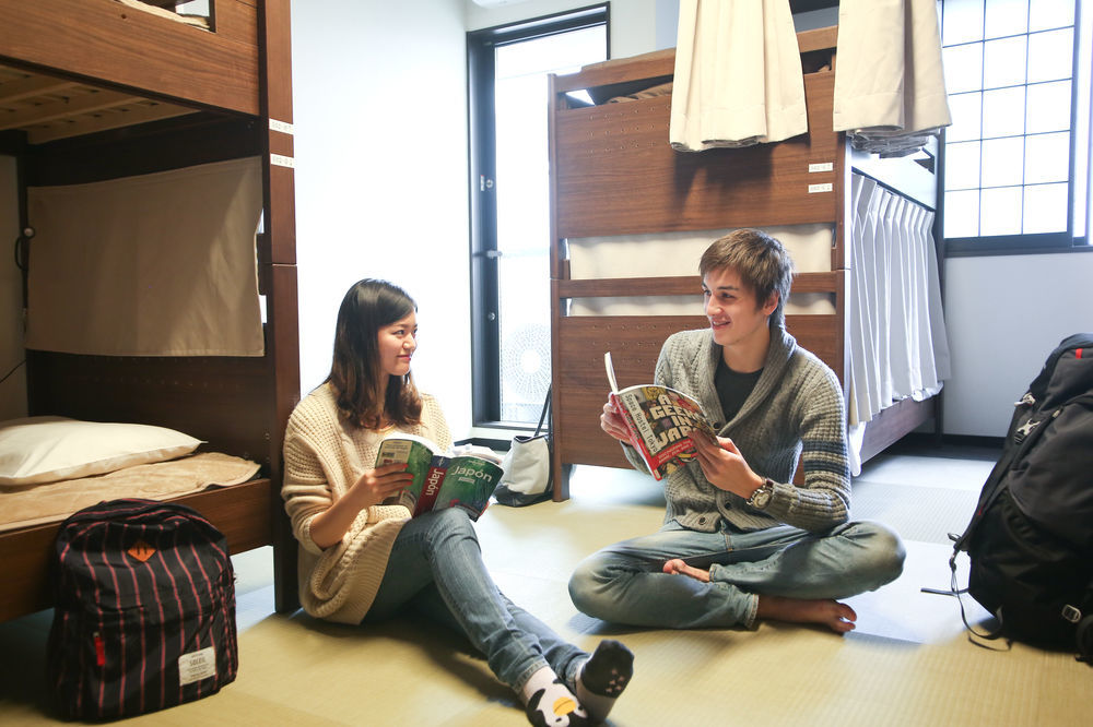 Space Hostel Токио Екстериор снимка