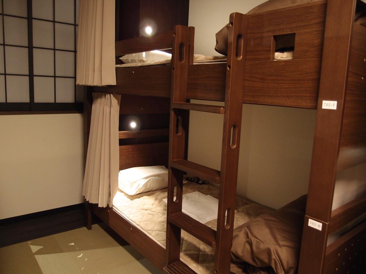 Space Hostel Токио Екстериор снимка