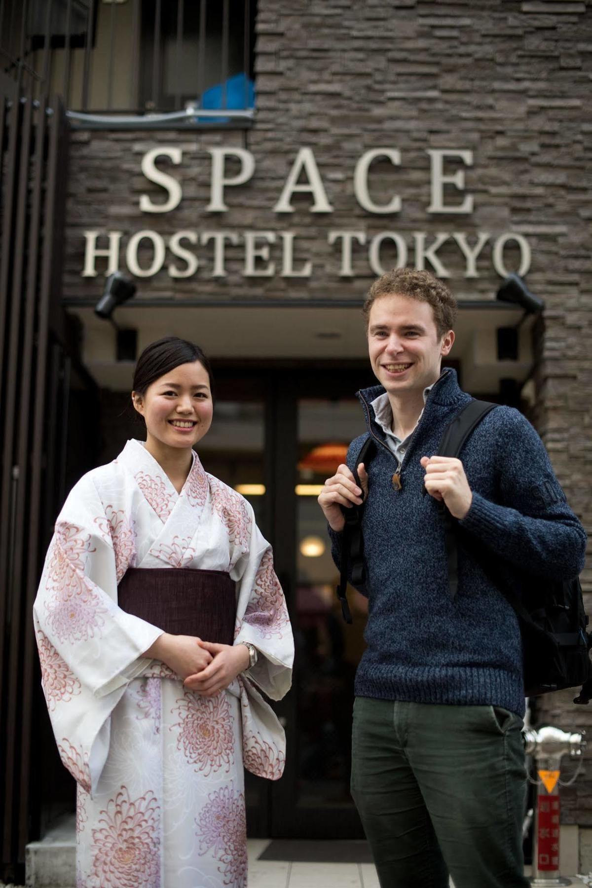 Space Hostel Токио Екстериор снимка