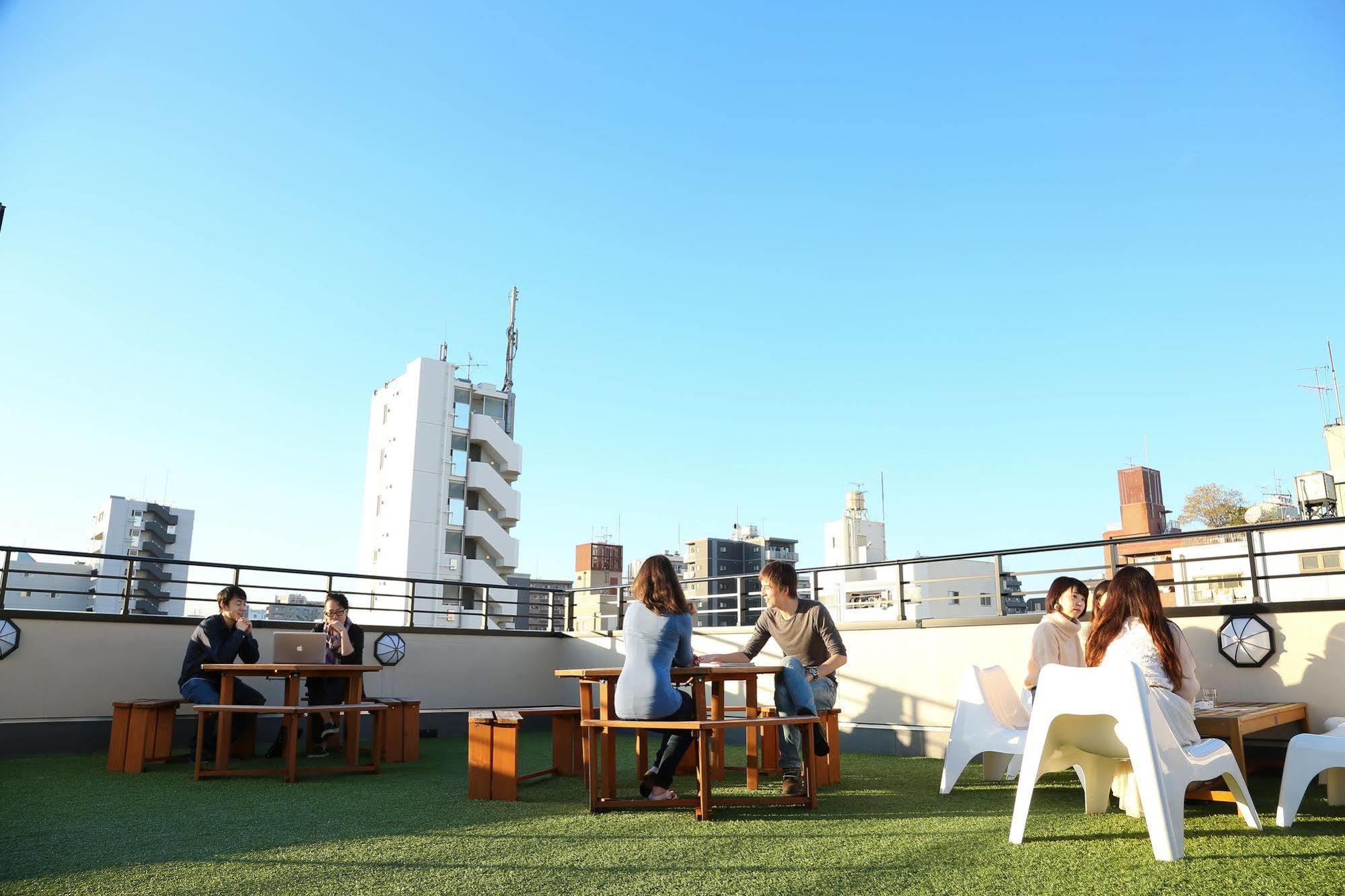 Space Hostel Токио Екстериор снимка